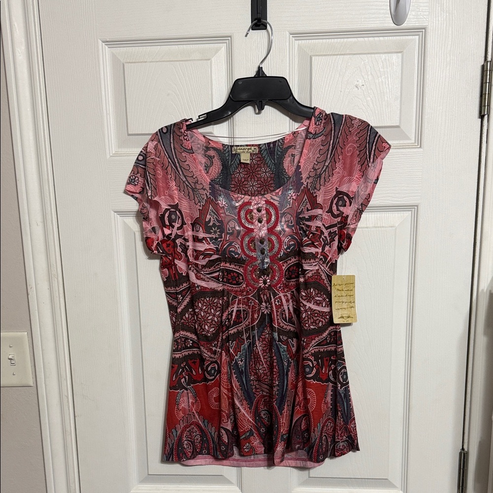 Energie Pink Paisley Short Sleeve Scoop Neck Blouse